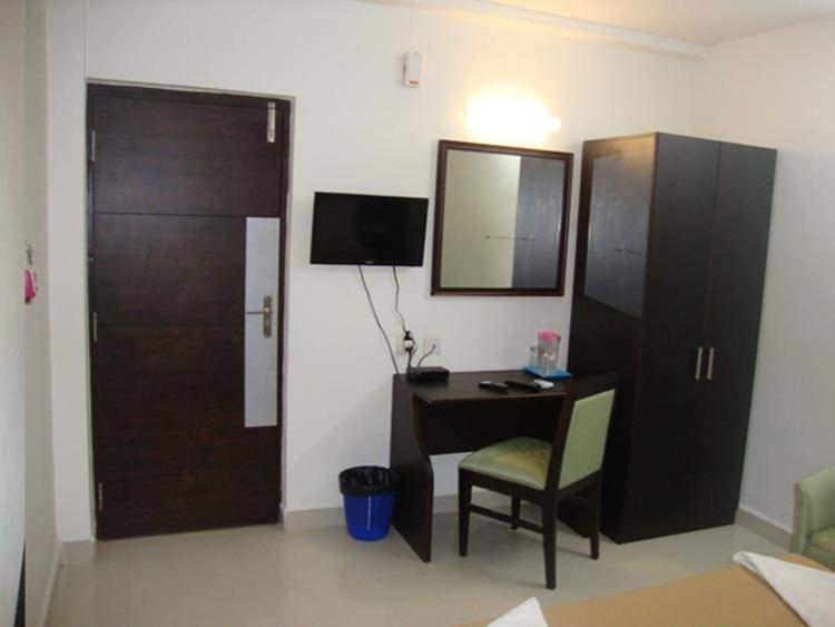 Hotel Seaqueen Residency Chennai Exterior foto