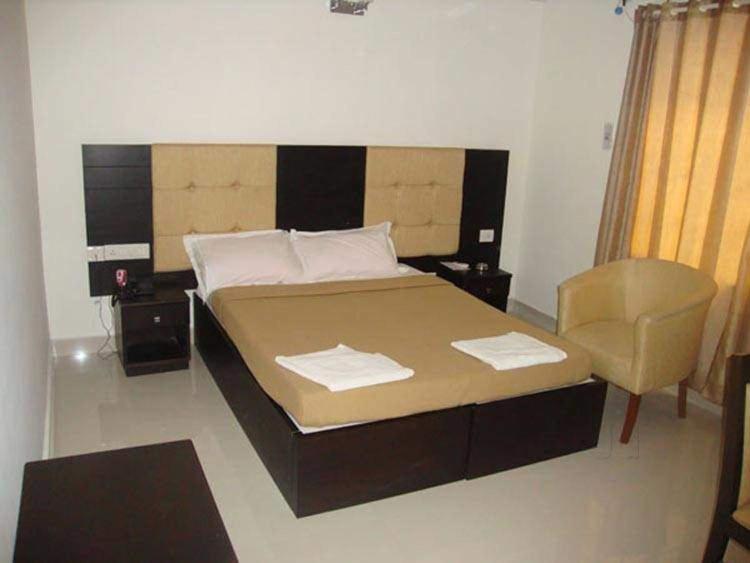 Hotel Seaqueen Residency Chennai Exterior foto